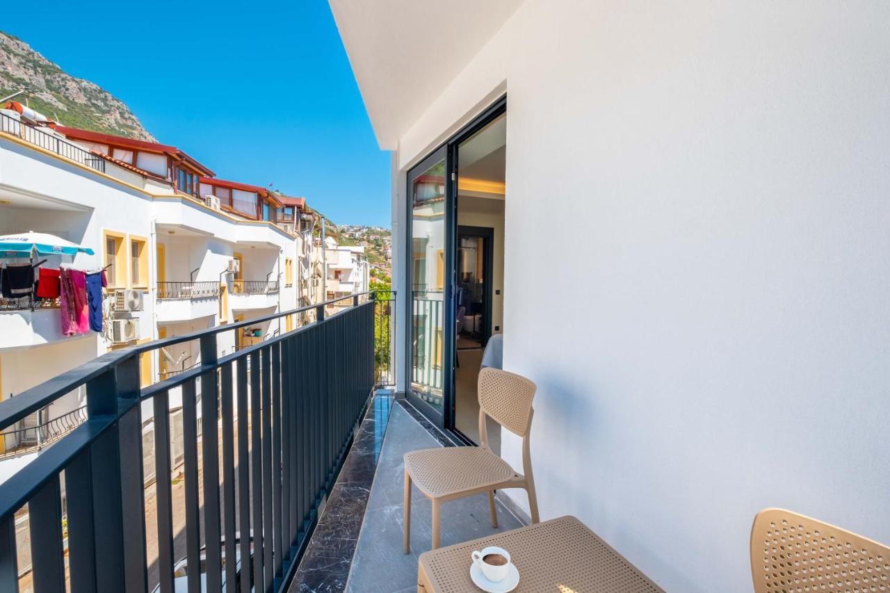 Seatown Hotel Каш Екстериор снимка