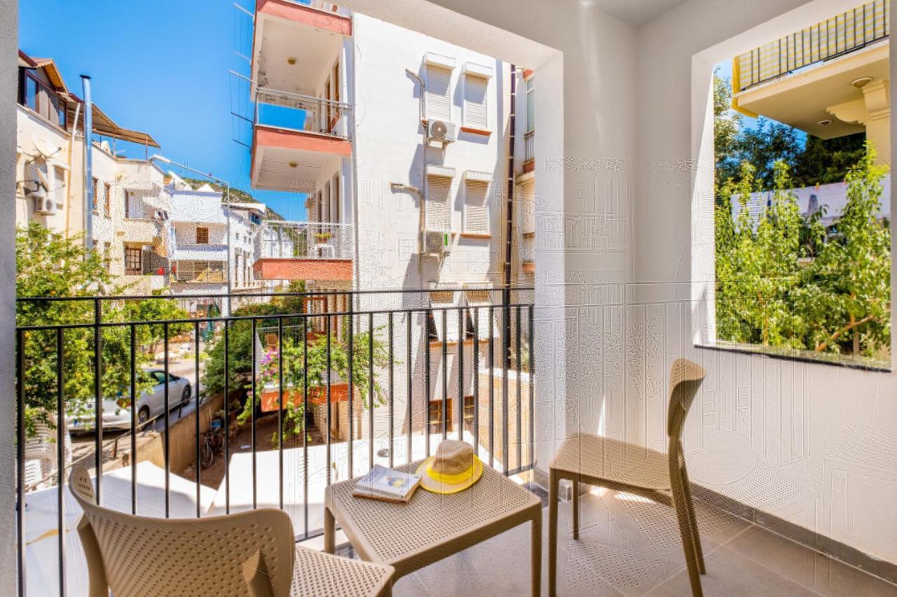 Seatown Hotel Каш Екстериор снимка